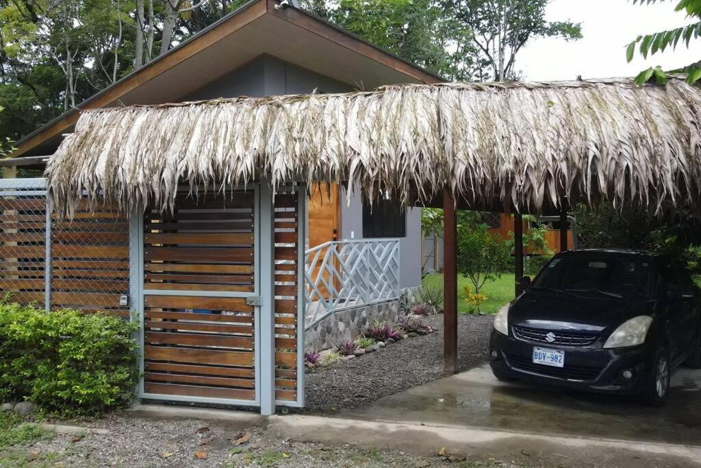 Casa Noil, Beautiful Eco House Near The Beach! Appartement Puerto Viejo de Talamanca Buitenkant foto